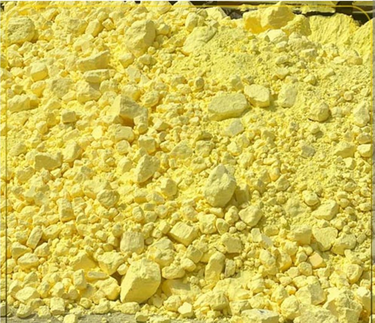 Sulphur lumps and granules